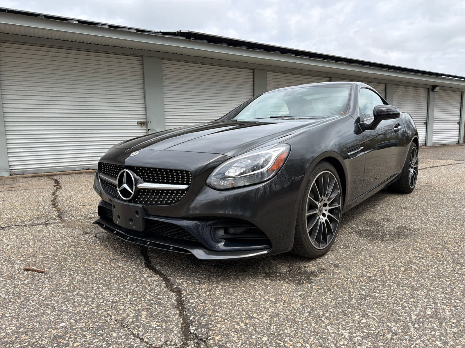 Used 2020 Mercedes-Benz SLC 300 image 1