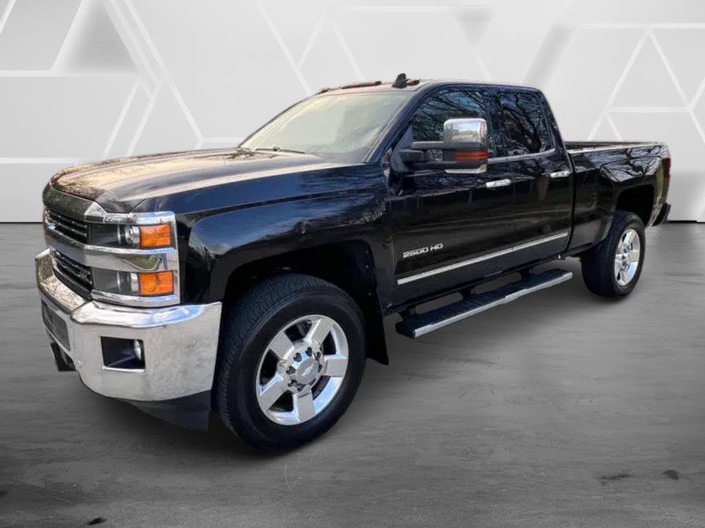 Used 2016 Chevrolet Silverado 2500 LTZ w/ LTZ Plus Package image 2