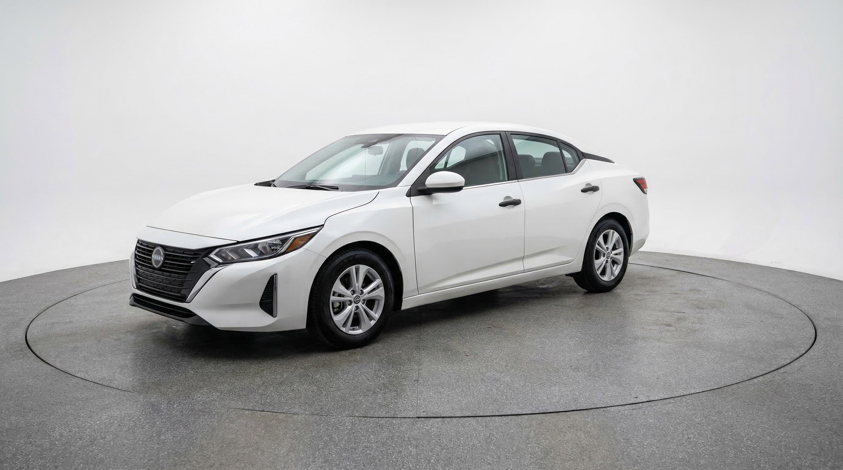 Used 2025 Nissan Sentra S image 3