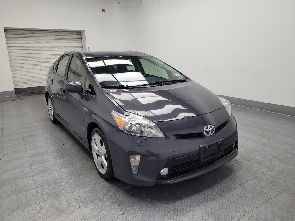Used 2015 Toyota Prius Five image 13