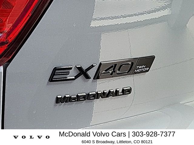 New 2026 Volvo EX40 Ultra AWD/4WD image 16