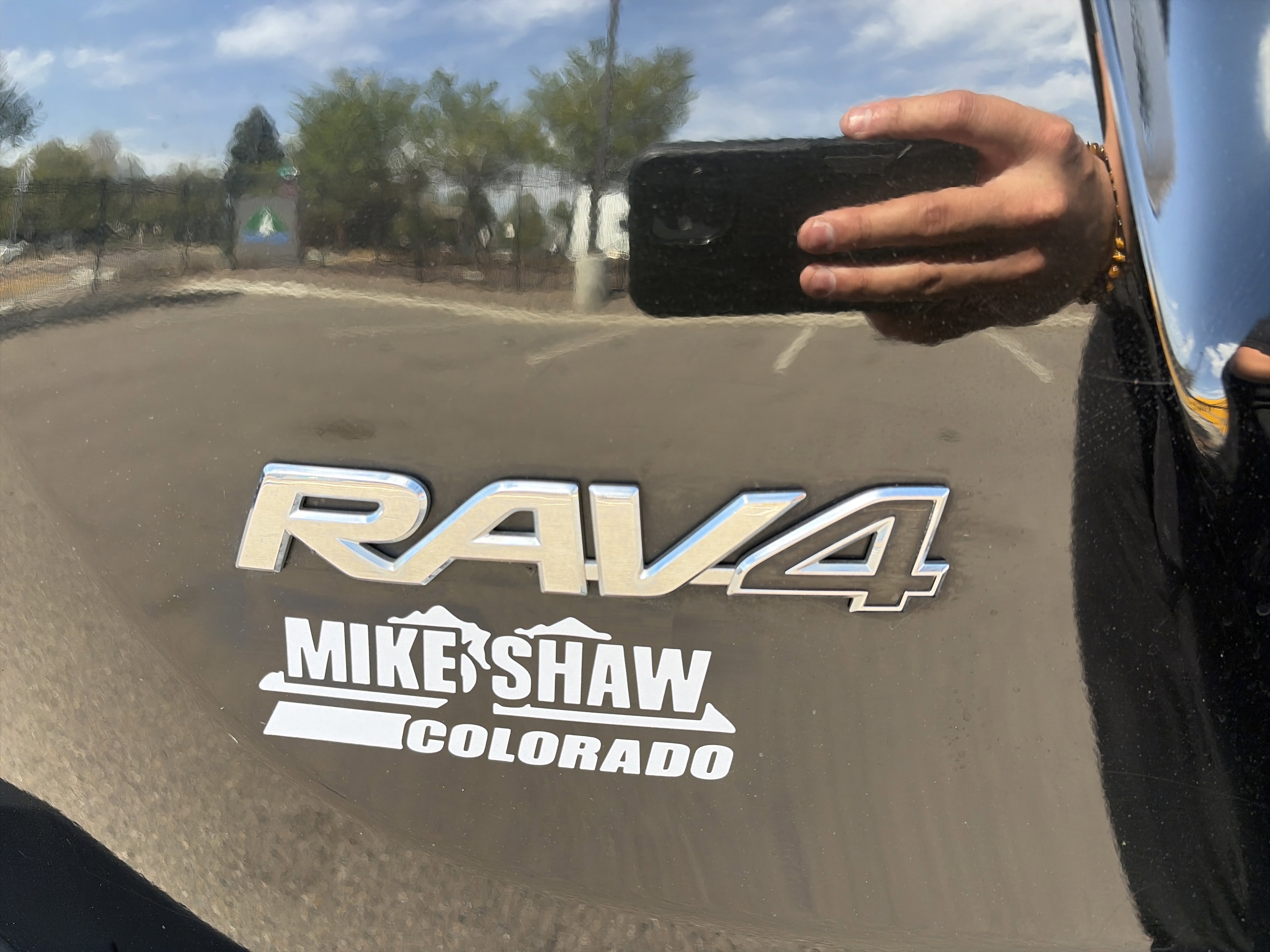 Used 2015 Toyota RAV4 XLE AWD/4WD image 26