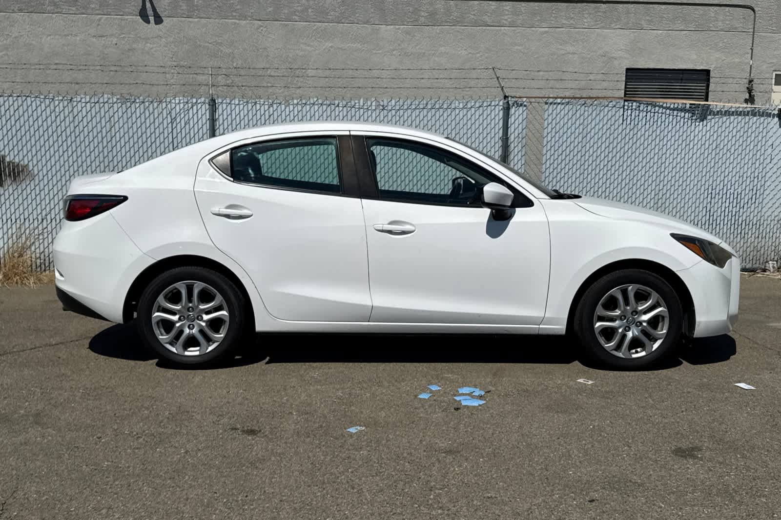 Used 2018 Toyota Yaris iA FWD image 6