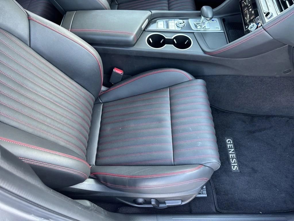 Used 2025 Genesis G70 2.5T w/ Sport Prestige Package RWD image 21