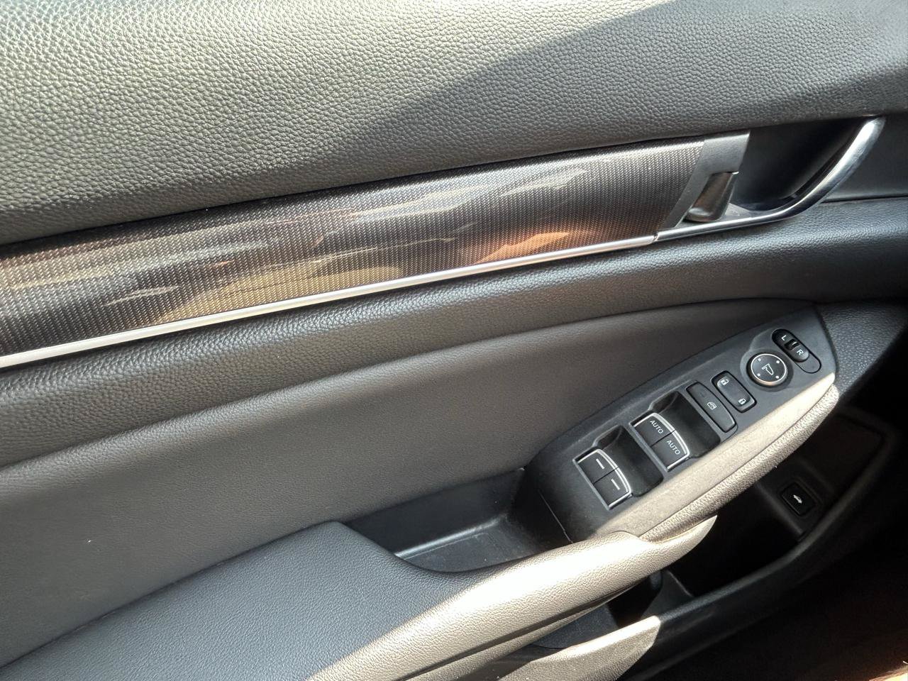 Used 2022 Honda Accord Sport image 27