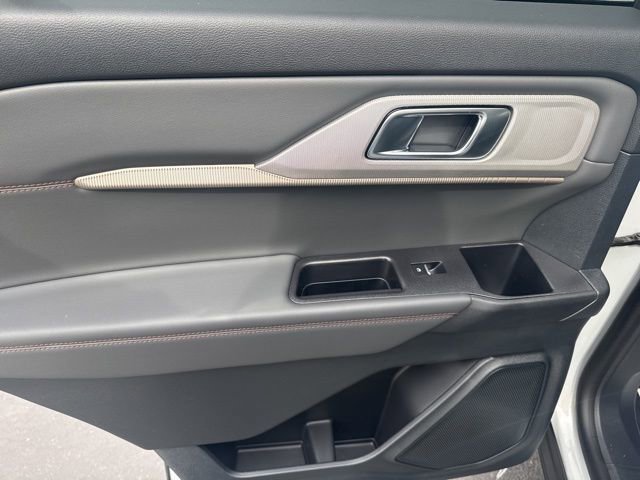 New 2026 Ford Explorer Active image 11