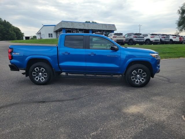 Used 2023 Chevrolet Colorado Z71 w/ Z71 Convenience Package 2 AWD/4WD image 4