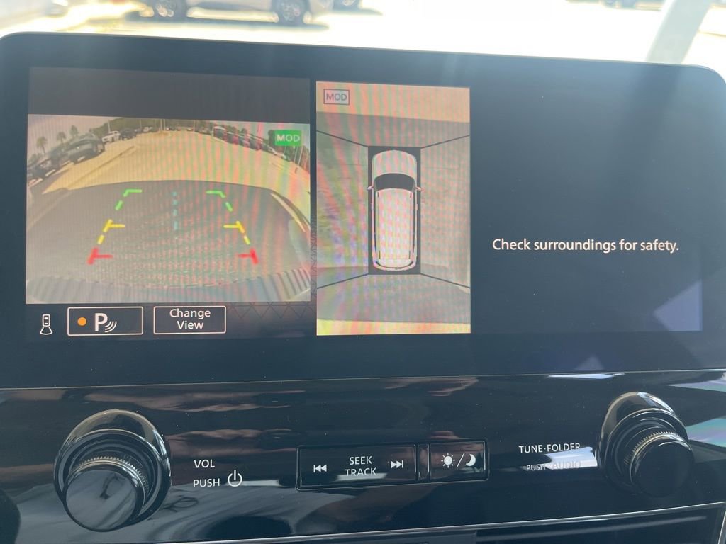 Used 2022 Nissan Armada SL image 14