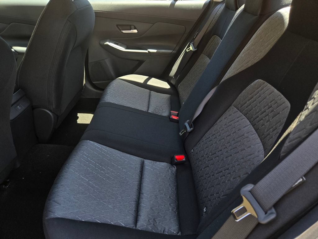 New 2026 Nissan Sentra SV w/ SV Convenience Package FWD image 5