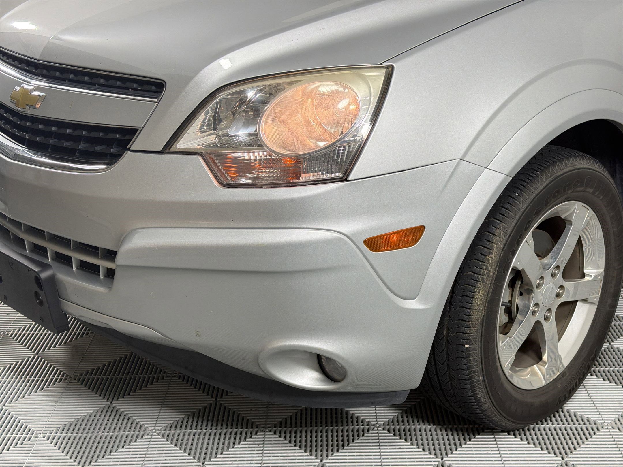 Used 2012 Chevrolet Captiva Sport LT w/ Convenience Package FWD image 11