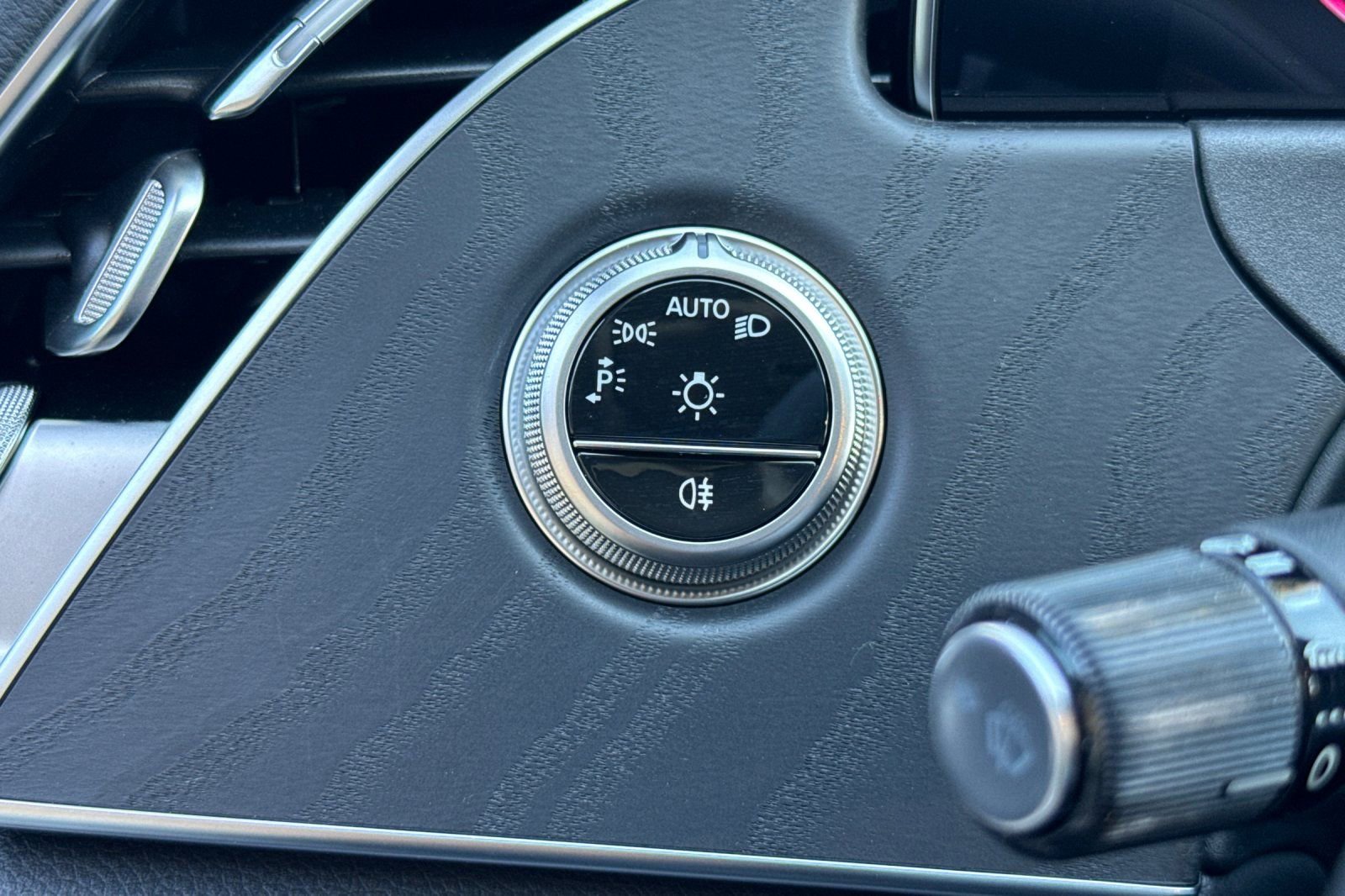 Certified 2025 Mercedes-Benz E 350 Sedan image 31