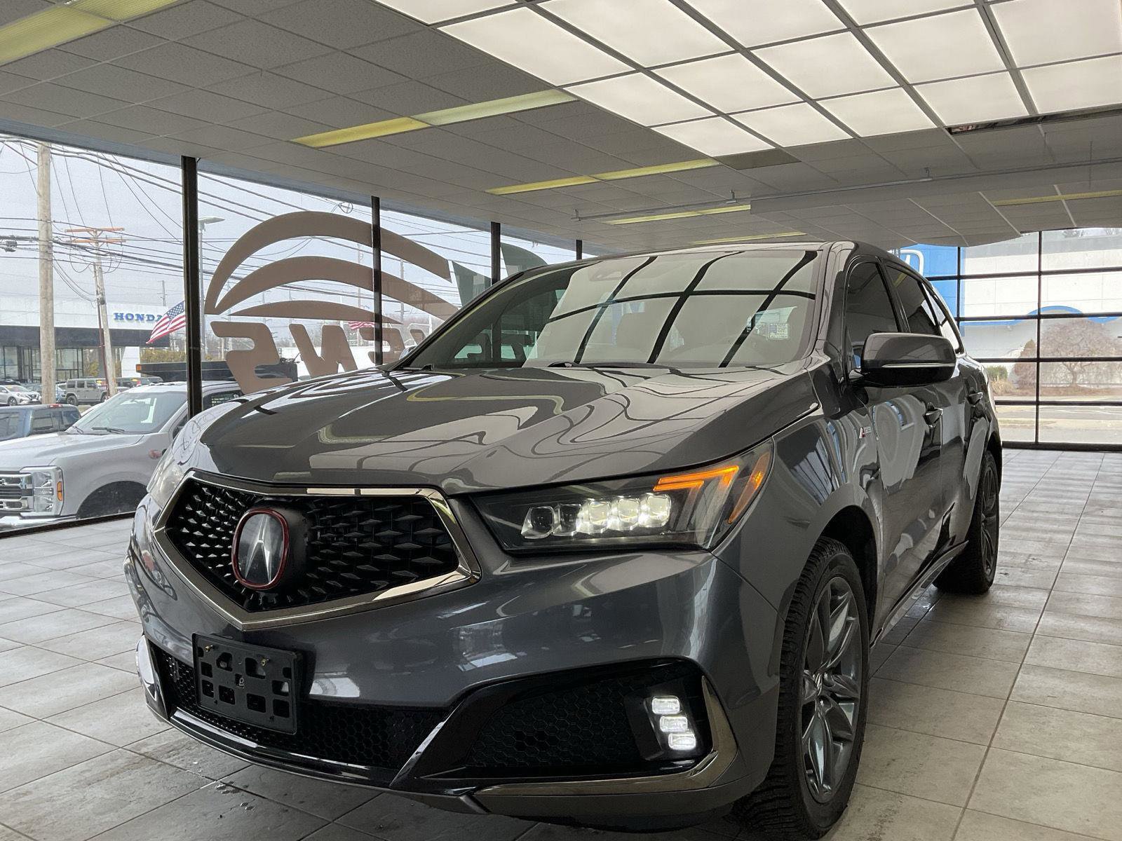 Used 2019 Acura MDX A-Spec image 3
