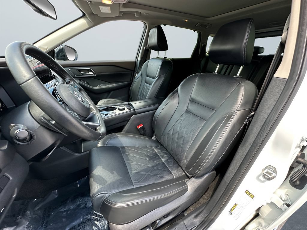 Used 2023 Nissan Rogue Platinum w/ Platinum Premium Package AWD/4WD image 9