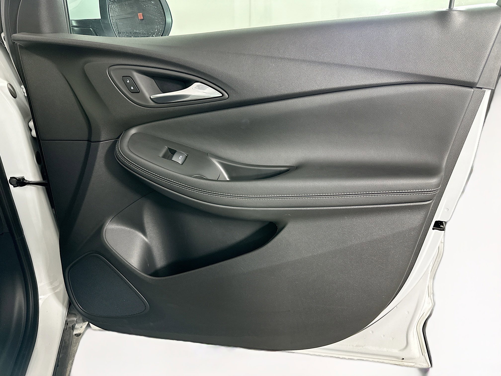 Used 2025 Buick Encore GX Preferred image 30