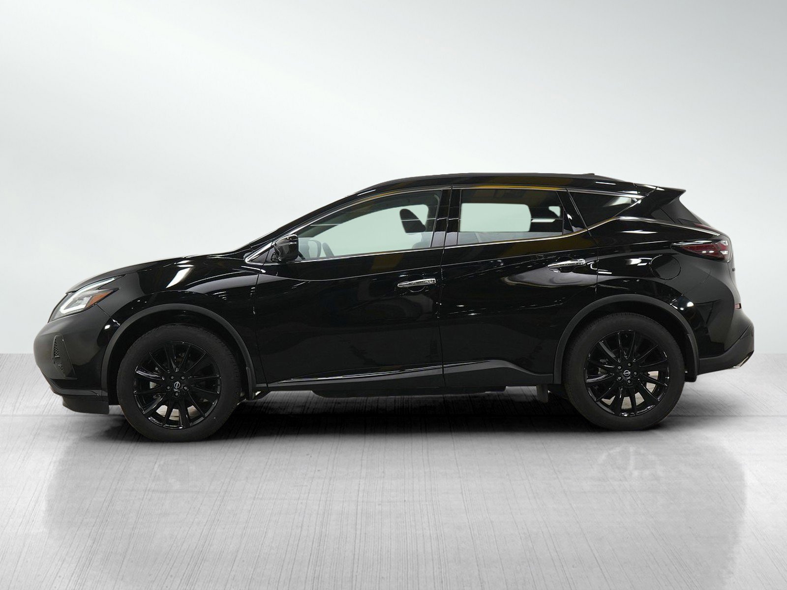 Used 2024 Nissan Murano SV w/ SV Midnight Edition Package AWD/4WD image 2