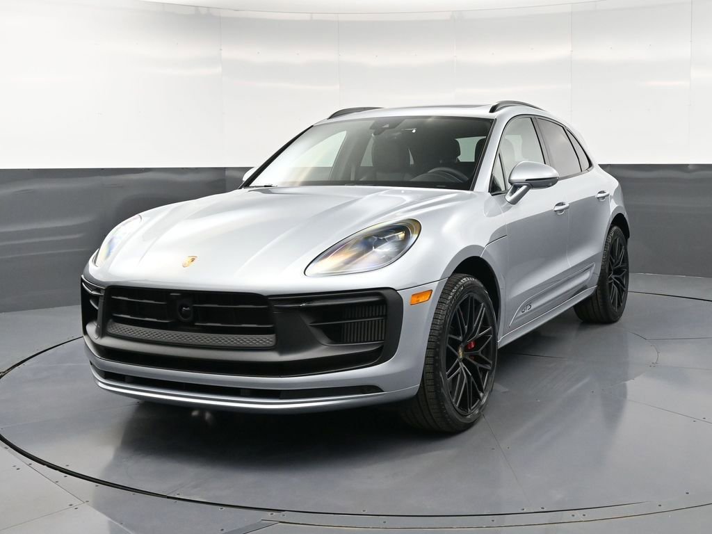 New 2026 Porsche Macan GTS AWD/4WD image 1