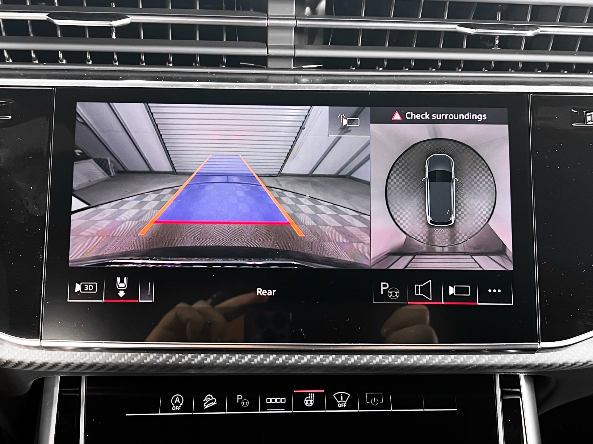 New 2026 Audi SQ7 Prestige image 29