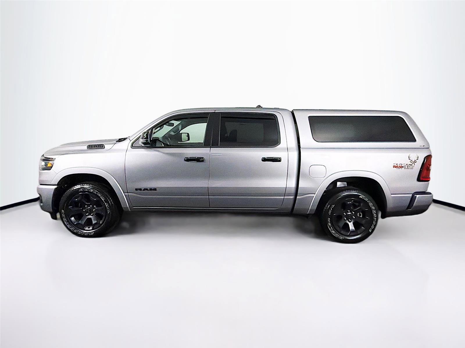 Used 2025 RAM 1500 Big Horn AWD/4WD image 8