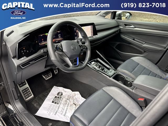 Used 2024 Volkswagen Golf R image 18