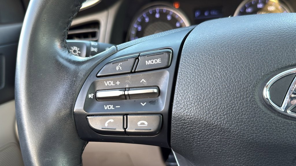 Used 2020 Hyundai Elantra Value Edition image 18