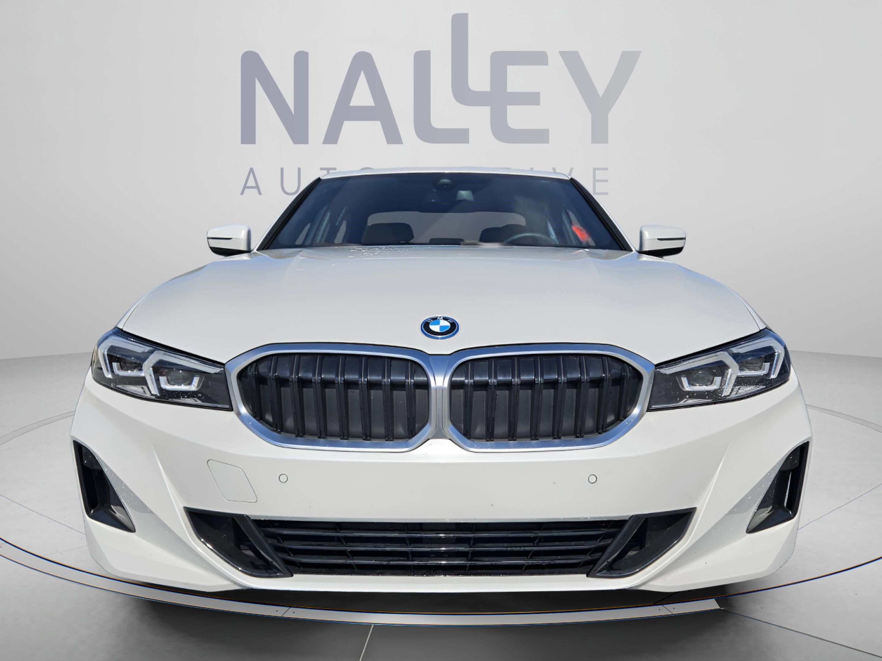 Used 2023 BMW 330e w/ Driving Assistance Package RWD image 8
