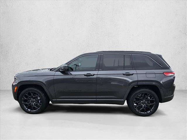 New 2026 Jeep Grand Cherokee Summit w/ Obsidian Package AWD/4WD image 5