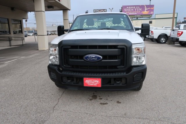 Used 2015 Ford F250 XL w/ Camper Package RWD image 2