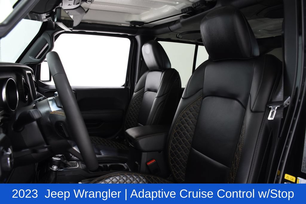 Used 2023 Jeep Wrangler Unlimited Sahara AWD/4WD image 25