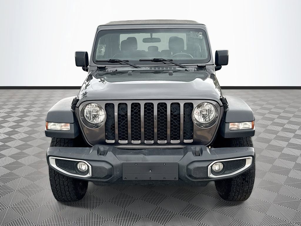 Used 2023 Jeep Gladiator Sport AWD/4WD image 2