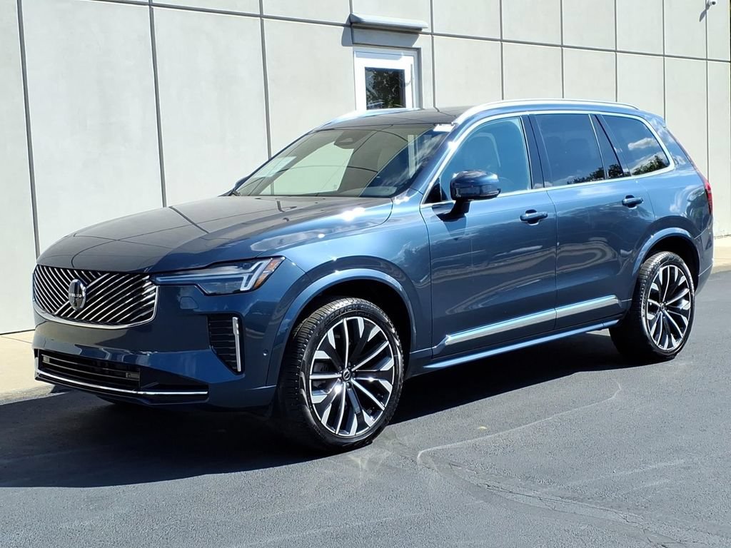 Certified 2026 Volvo XC90 B6 Plus AWD/4WD image 1