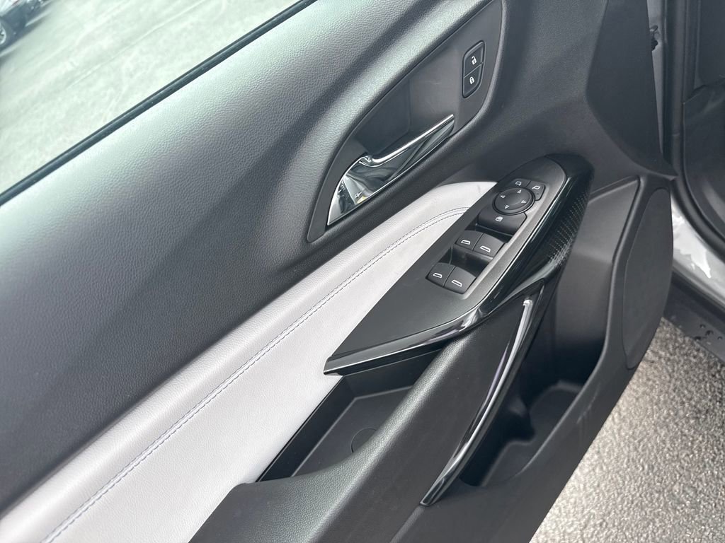 New 2026 Chevrolet Trax LT w/ Driver Confidence Package image 12