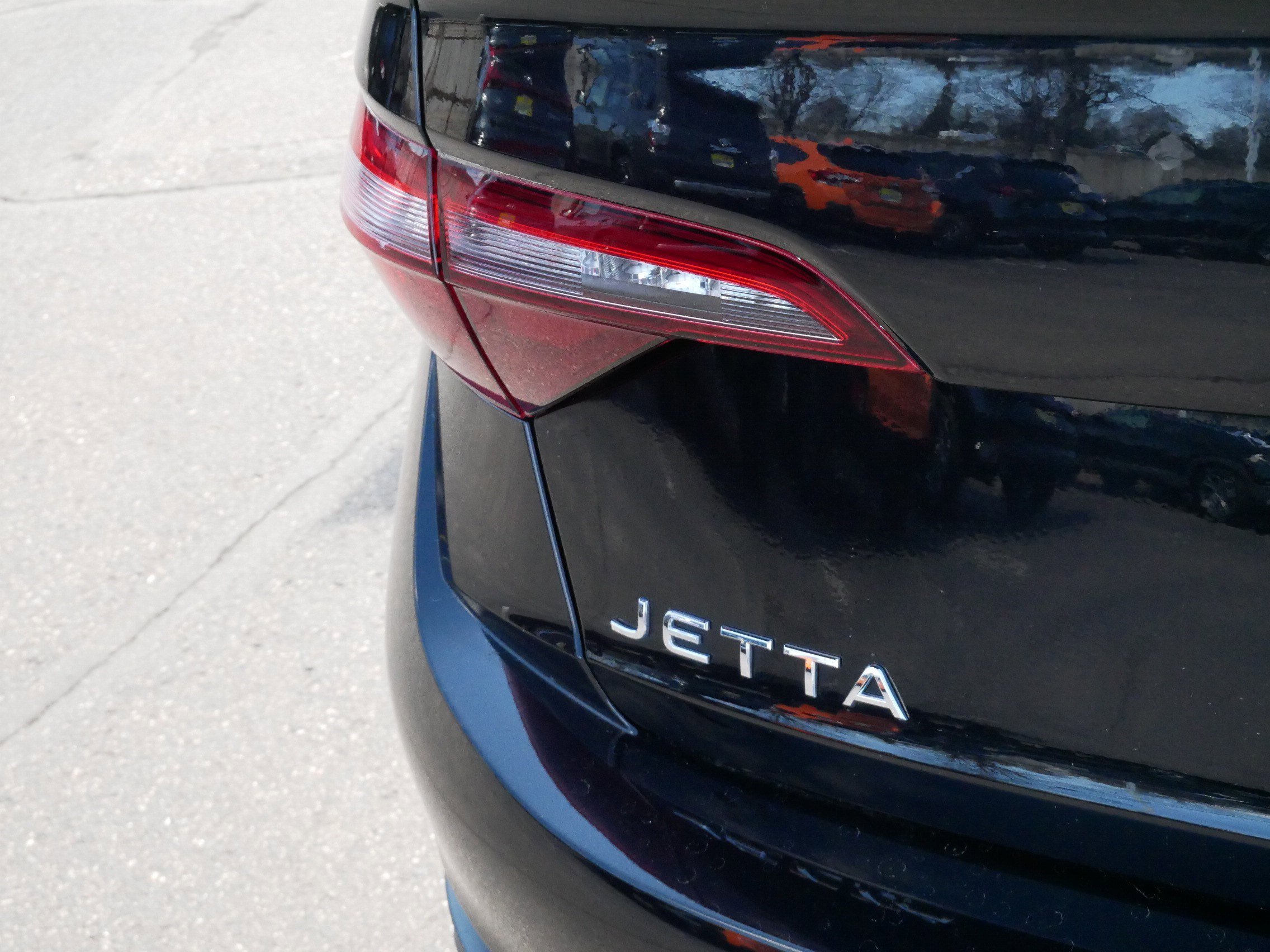 Certified 2024 Volkswagen Jetta Sport FWD image 17