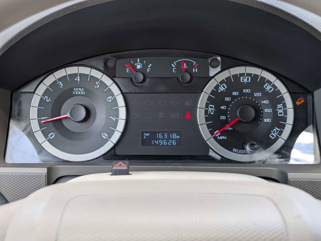 Used 2010 Ford Escape XLS image 40