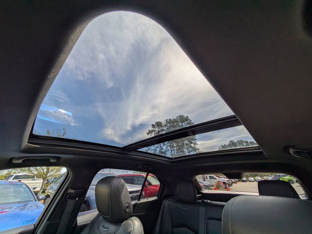 Used 2020 Cadillac XT4 Premium Luxury w/ Driver Awareness Package image 22