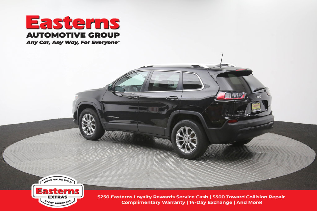 Used 2021 Jeep Cherokee Latitude Plus AWD/4WD image 64