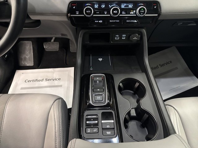 Used 2025 Honda Pilot EX-L image 17