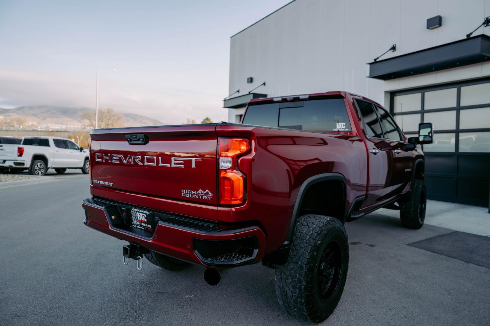 Used 2021 Chevrolet Silverado 3500 High Country w/ Z71 Off-Road Package image 9