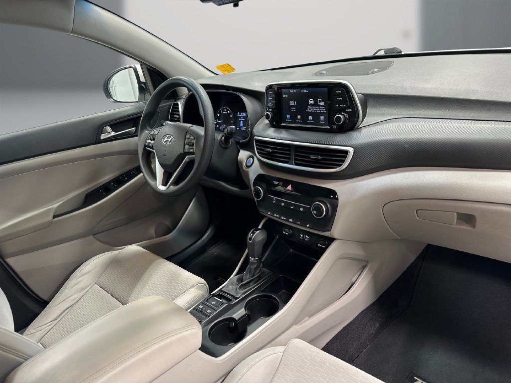 Used 2020 Hyundai Tucson Value w/ Cargo Package FWD image 16