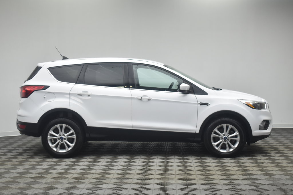 Used 2019 Ford Escape SE AWD/4WD image 11