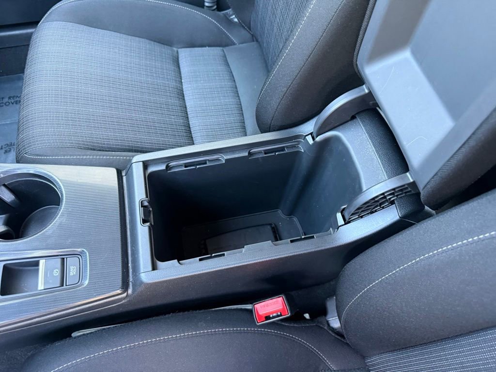 Used 2023 Honda Civic LX image 31
