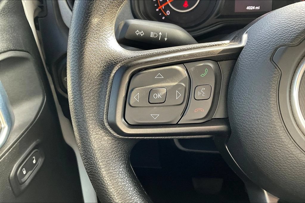 Used 2026 Jeep Wrangler Sport AWD/4WD image 9