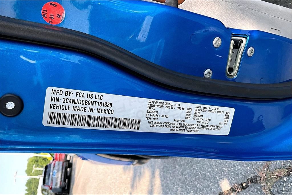 Used 2022 Jeep Compass Limited w/ Elite Group AWD/4WD image 16