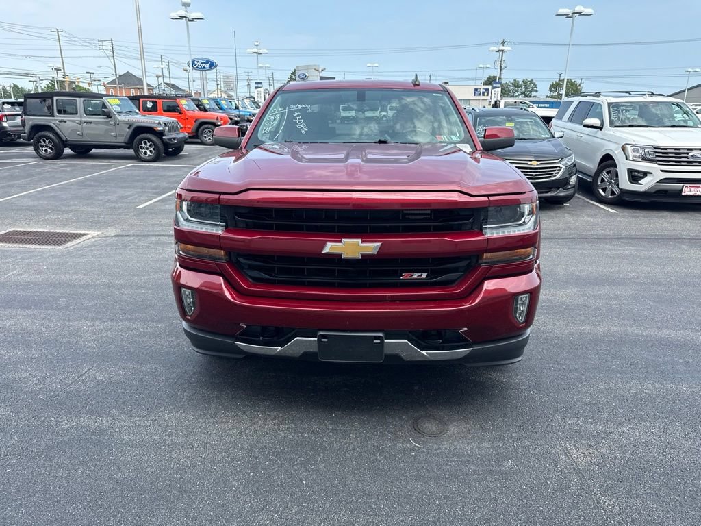 Used 2018 Chevrolet Silverado 1500 LT w/ All Star Edition AWD/4WD image 5