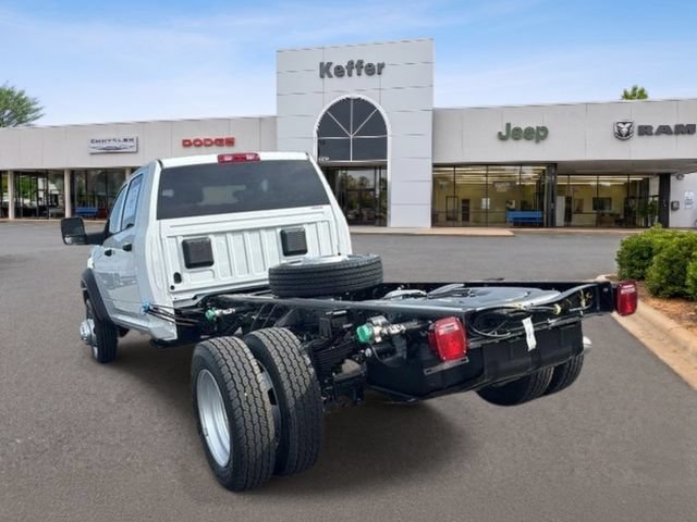 New 2026 RAM 5500 Tradesman AWD/4WD image 3