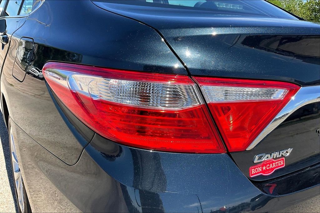 Used 2017 Toyota Camry LE FWD image 20
