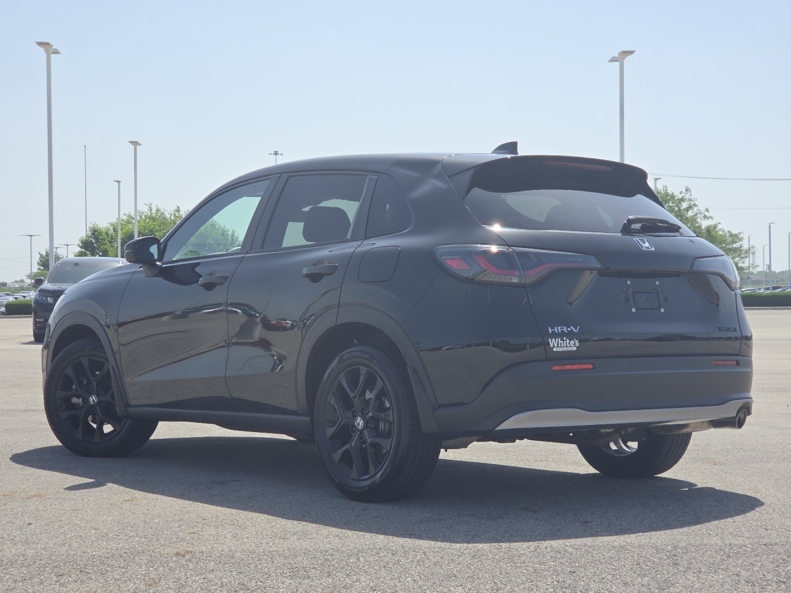 Used 2025 Honda HR-V Sport image 17
