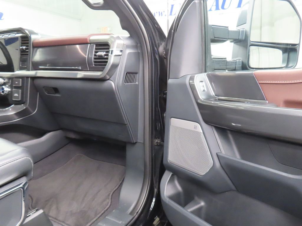 Used 2023 Ford F150 Lariat w/ Equipment Group 502A High image 32