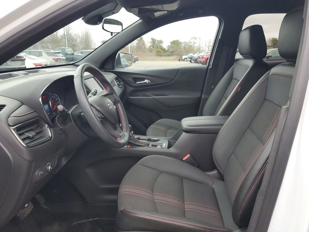 Certified 2023 Chevrolet Equinox RS w/ LPO, Floor Liner Package image 5