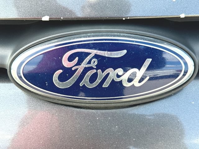 Used 2015 Ford Transit Connect Titanium FWD image 30