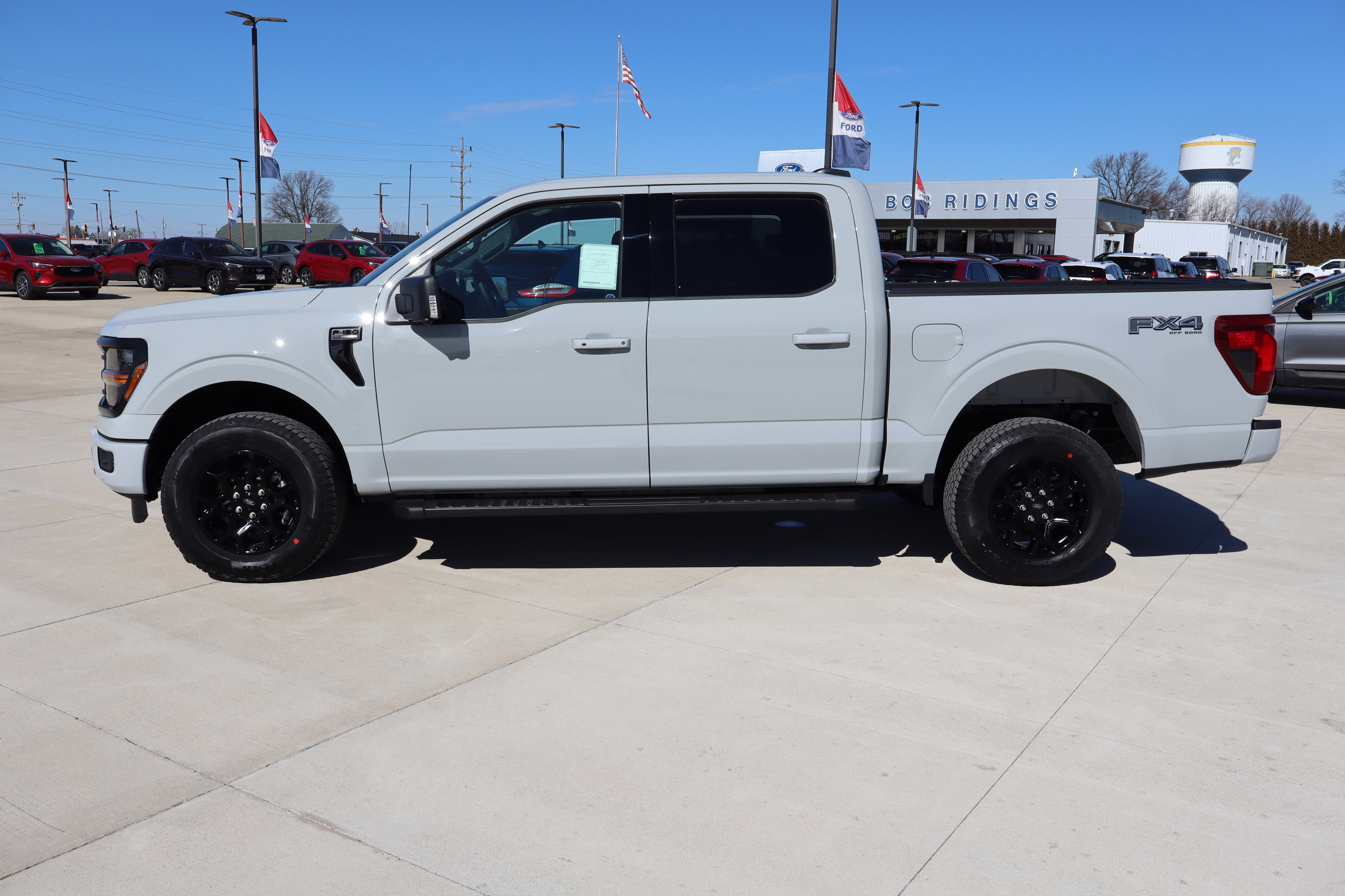 New 2026 Ford F150 XLT w/ Equipment Group 302A MID image 8